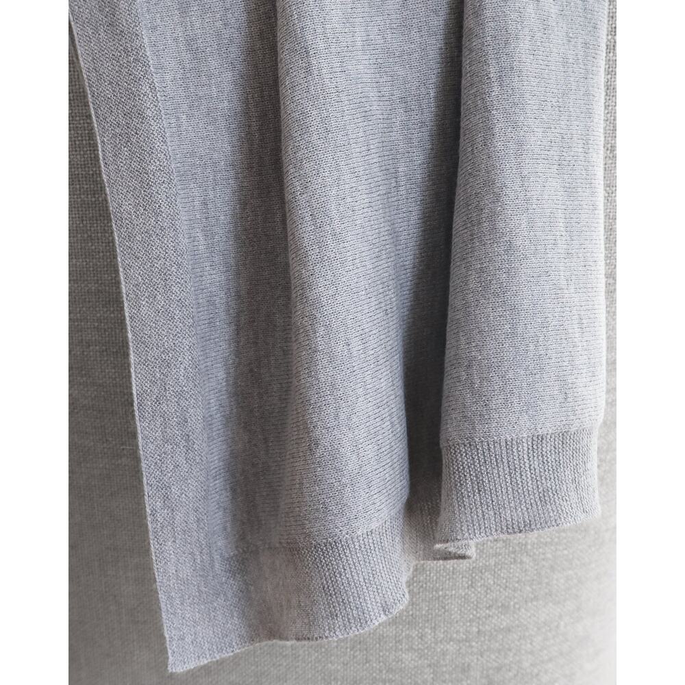 Fabric Junkies Lightweight 100% Alpaca Blanket / DOVE GRAY